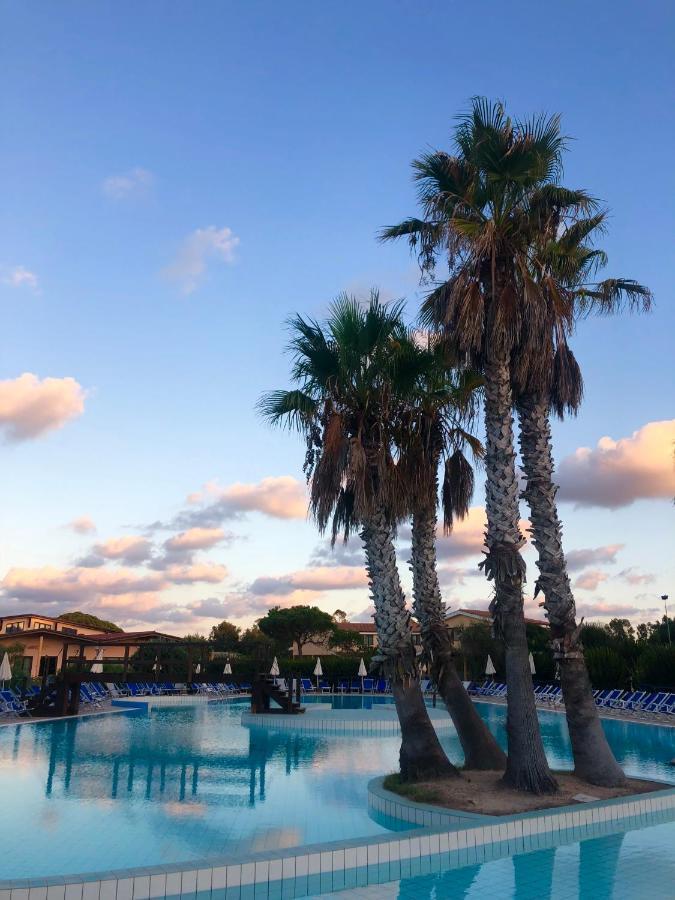 Horse Country Resort Congress & Spa - Hotel Ribot アルボレーア エクステリア 写真