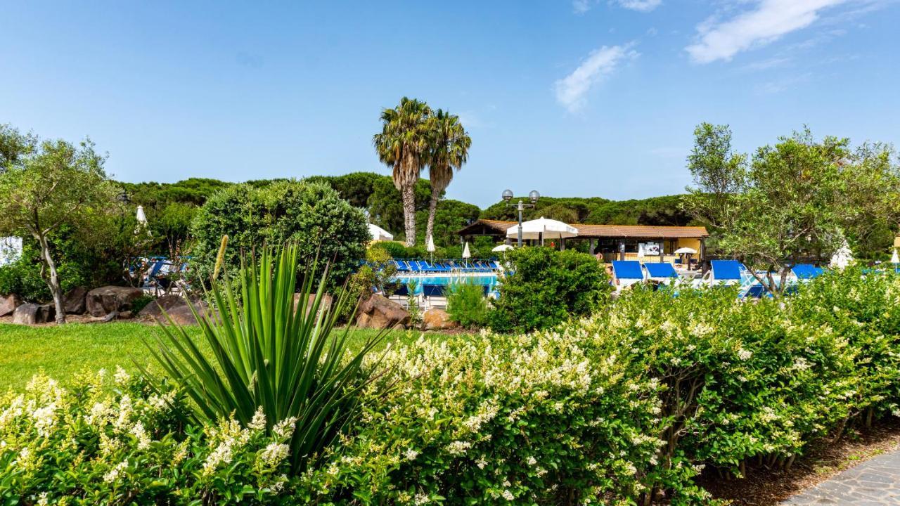 Horse Country Resort Congress & Spa - Hotel Ribot アルボレーア エクステリア 写真