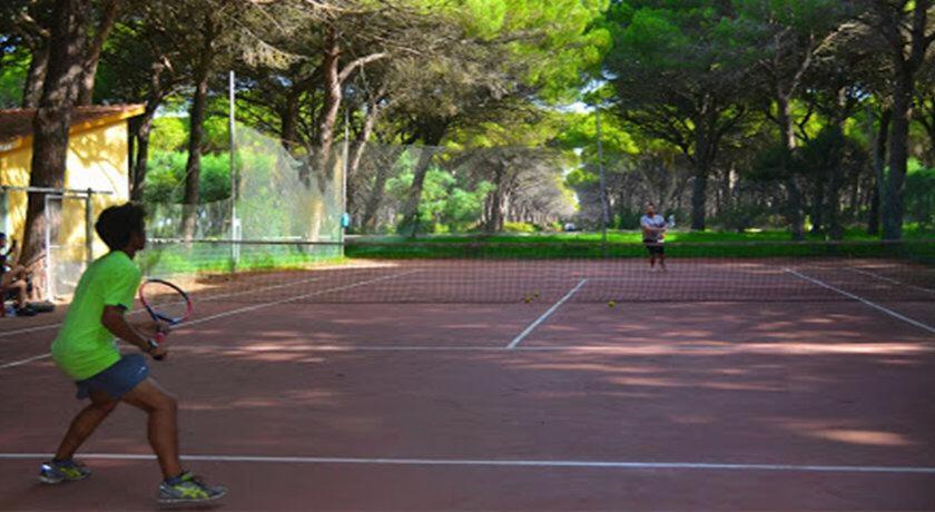 Horse Country Resort Congress & Spa - Hotel Ribot アルボレーア エクステリア 写真